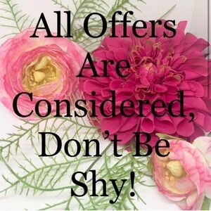 I’ve been accepting lots of offers! Send your offers! Thank you, Alisa💕